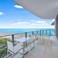 2BR 2BA Ocean View at Luxury Resort Amrit