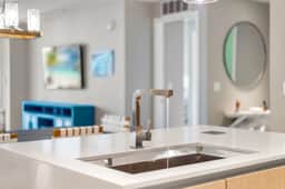 2BR Tranquil Luxury by the Sea. Chic apt at Amrit - Image 5