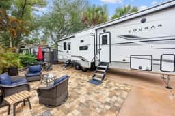 Camper/Rv in Lake Wales 2 Bedrooms. 3 Beds. 2 bath - Image 2