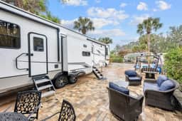 Camper/Rv in Lake Wales 2 Bedrooms. 3 Beds. 2 bath - Image 5