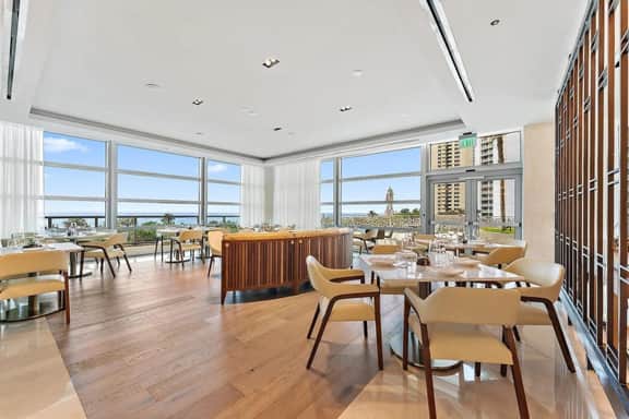 Luxury 2BR 2.5BA Oceanview Condo @ Amrit Resort - Image 2